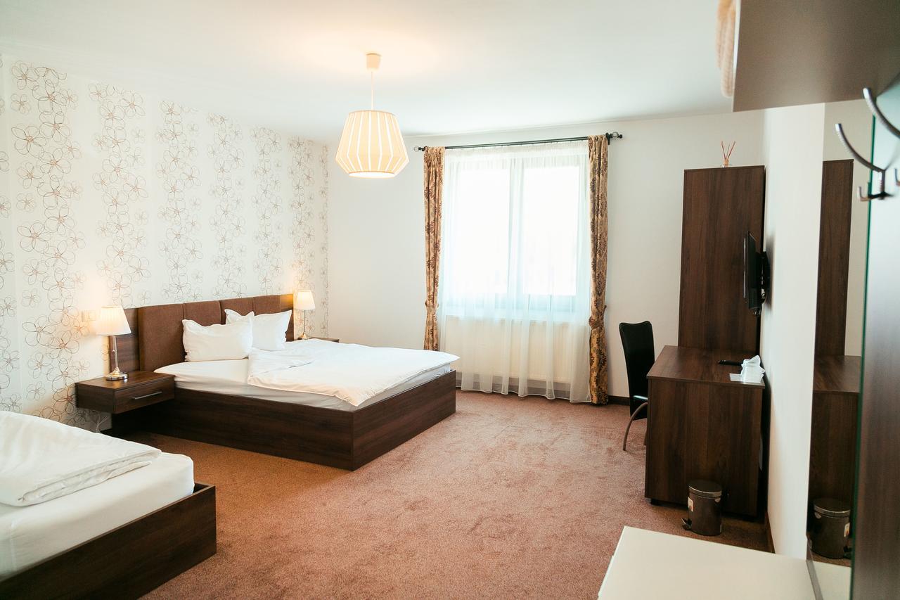 Elegant House Otel Făgăraş Dış mekan fotoğraf