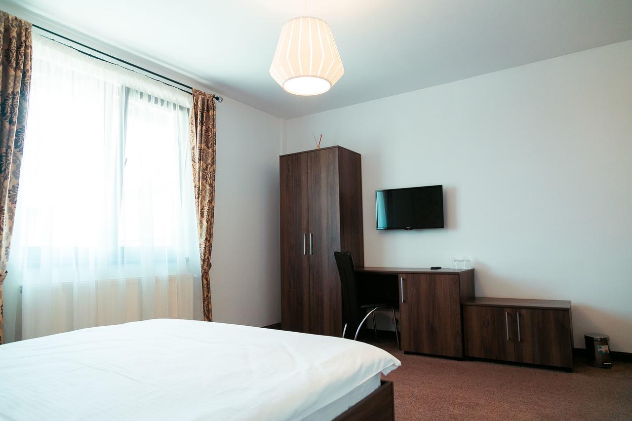 Elegant House Otel Făgăraş Dış mekan fotoğraf
