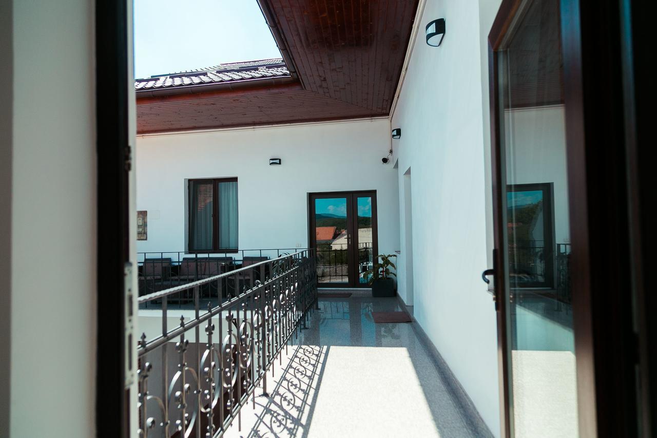 Elegant House Otel Făgăraş Dış mekan fotoğraf