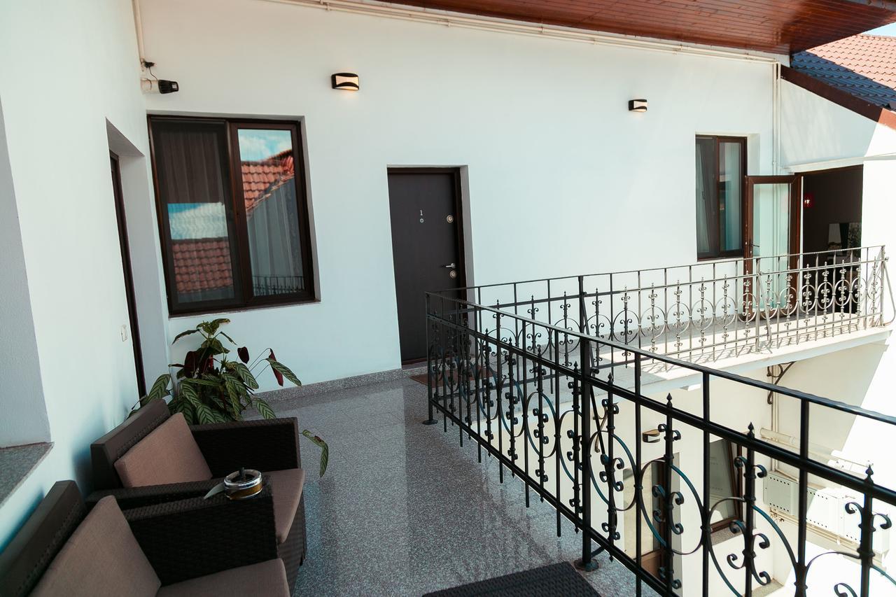 Elegant House Otel Făgăraş Dış mekan fotoğraf
