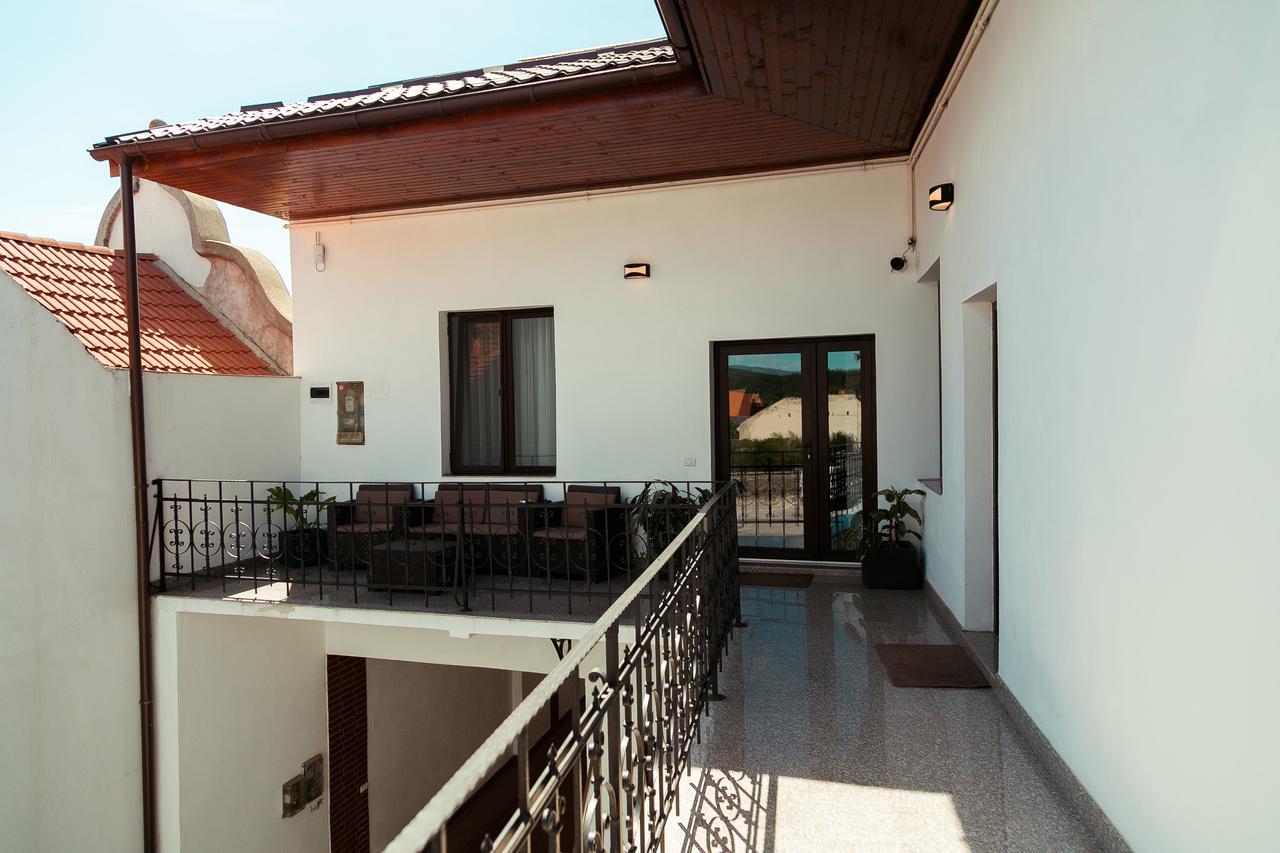 Elegant House Otel Făgăraş Dış mekan fotoğraf